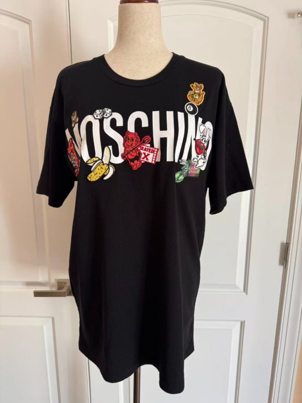 100% Authentic Moschino Black T-shirt with banana, bear, dice, patches, Sz 8
